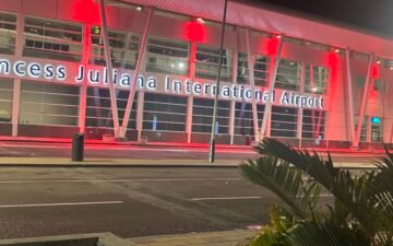 Princess Julianna International Airport
